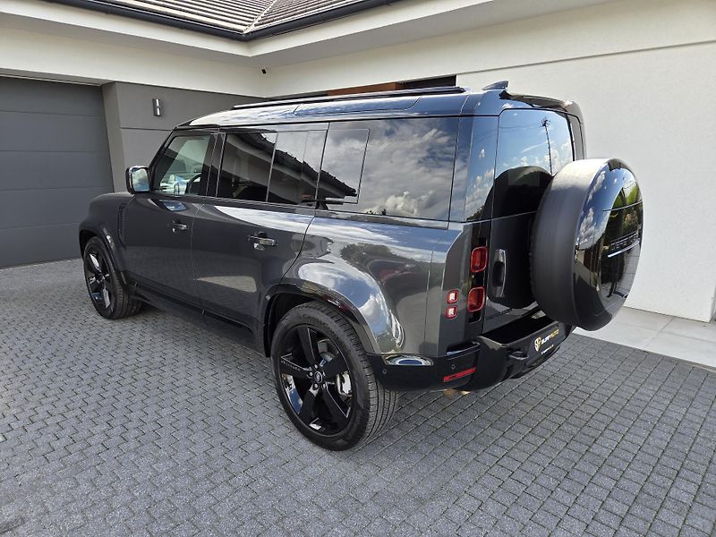 Land Rover Defender (2025) D300 X-DynSE HUD PANO TZ ACC - fotka 2 z 55