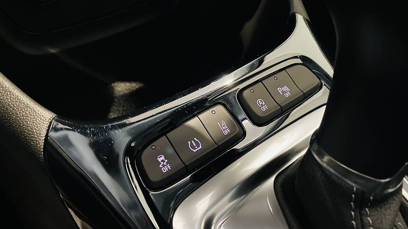 Opel Crossland Elegance F 12XHT 96kW/130HP AT - fotka 14 z 24