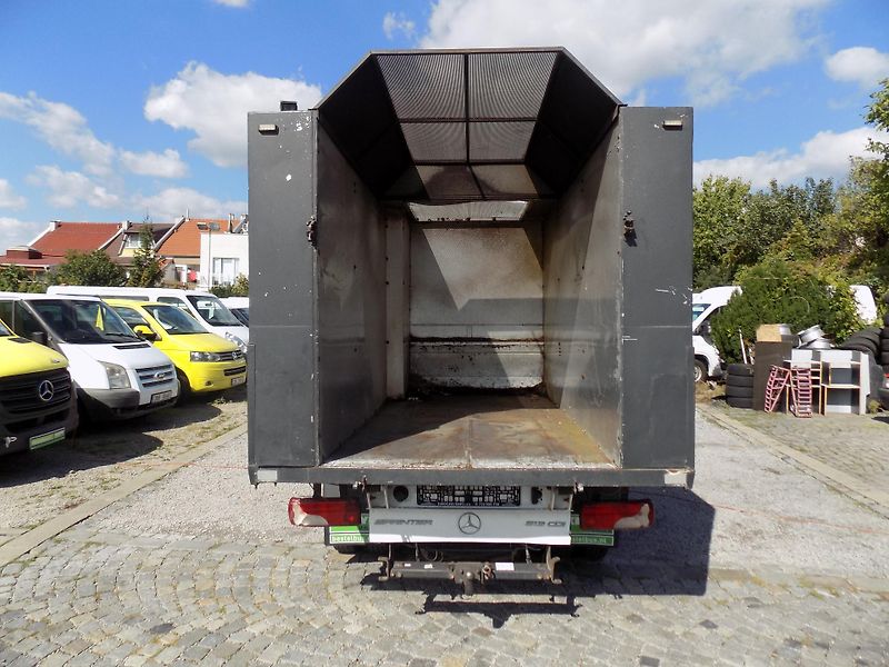 Mercedes-Benz Sprinter CDI 95 KW KLIMA TAZNÉ SKLOPKA - fotka 12 z 32
