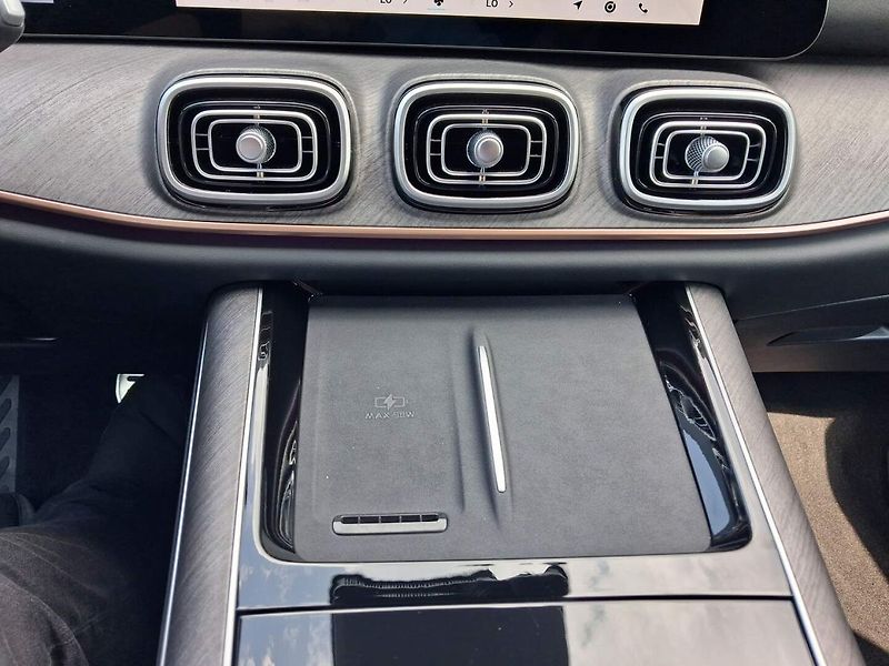 Jaecoo 8 (2026) Exclusive 1.5TGDI PHEV AWD - fotka 15 z 33