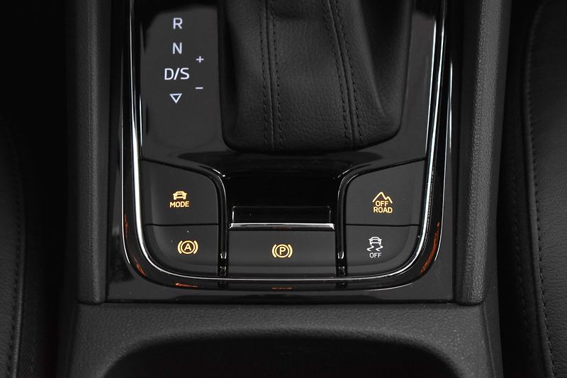 Škoda Kodiaq TDI 147kW 4x4*L&K*TAŽNÉ*ČR 1.M - fotka 27 z 51