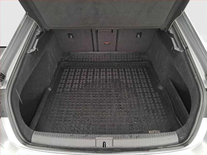 Volkswagen Arteon (2018) R-line 2.0 TDI, Automat - fotka 14 z 22