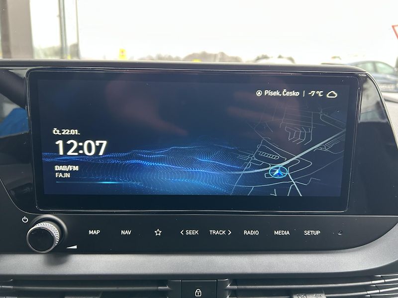 Hyundai i20 26 1,0 T-GDI DCT GO PLUS! 66kW - fotka 19 z 30