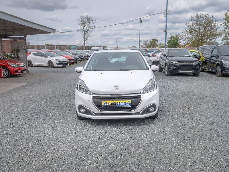 Peugeot 208 (2016) ČR 1.6HDI – PO SERVISU - fotka 2 z 45