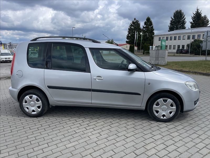 Škoda Roomster 1,4 MPi Klima ESP Tempomat, po - fotka 31 z 32