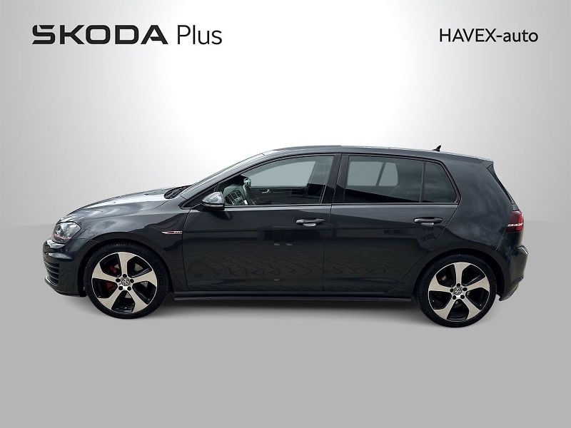 Volkswagen Golf (2016) 2.0 TSI GTI - fotka 3 z 28