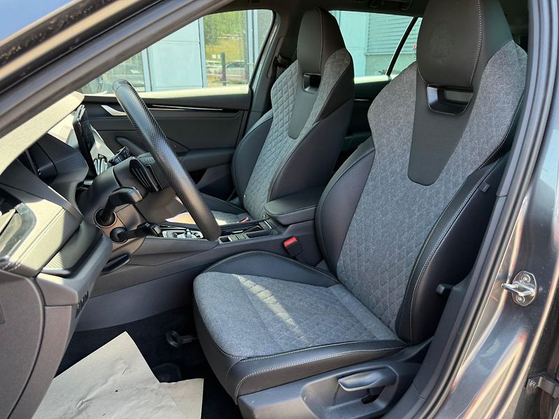 Škoda Octavia Sportline 2.0 TDI 110kw DSG - fotka 8 z 26