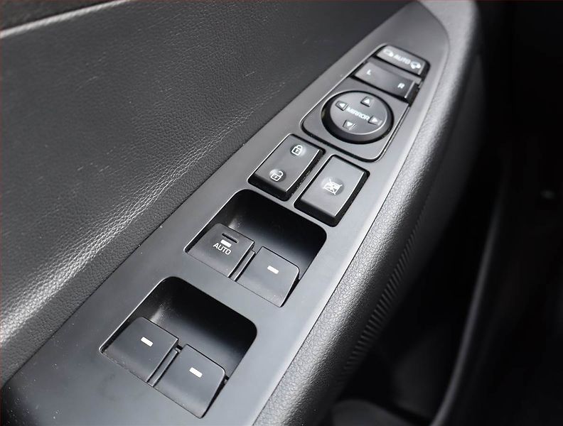 Hyundai Tucson (2017) 1.6 T-GDI, 4X4, Automat - fotka 19 z 19