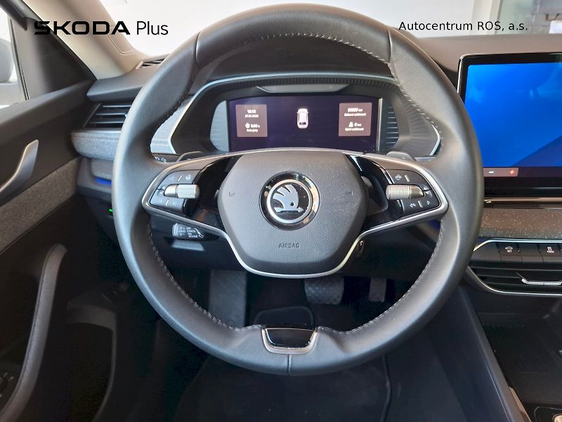 Škoda Octavia (2025) TOP SELECTION 2,0 TDI 110 KW 7 - fotka 5 z 25
