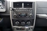 Jeep Cherokee 2.8 CRD L/automat/tažné/klima/ - náhled 34