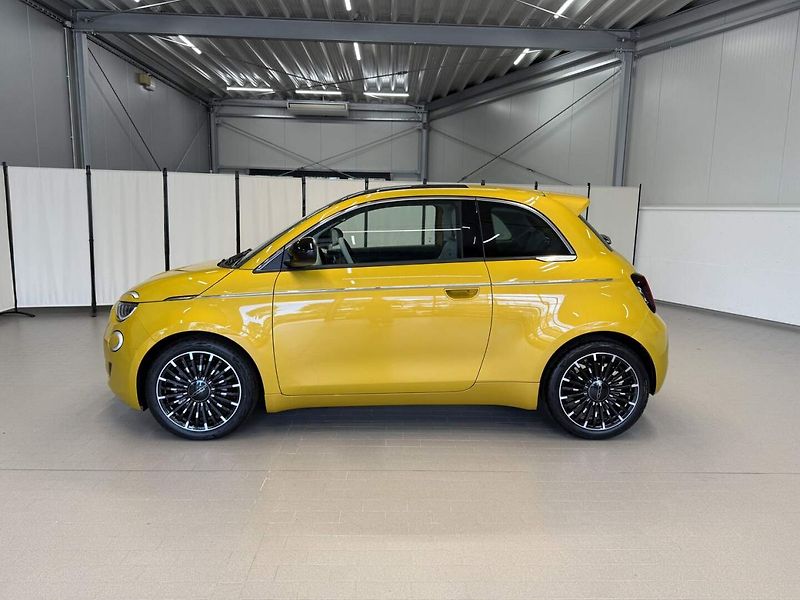 Fiat 500 (2026) La Prima Hybrid 1.0 BSG - fotka 2 z 23