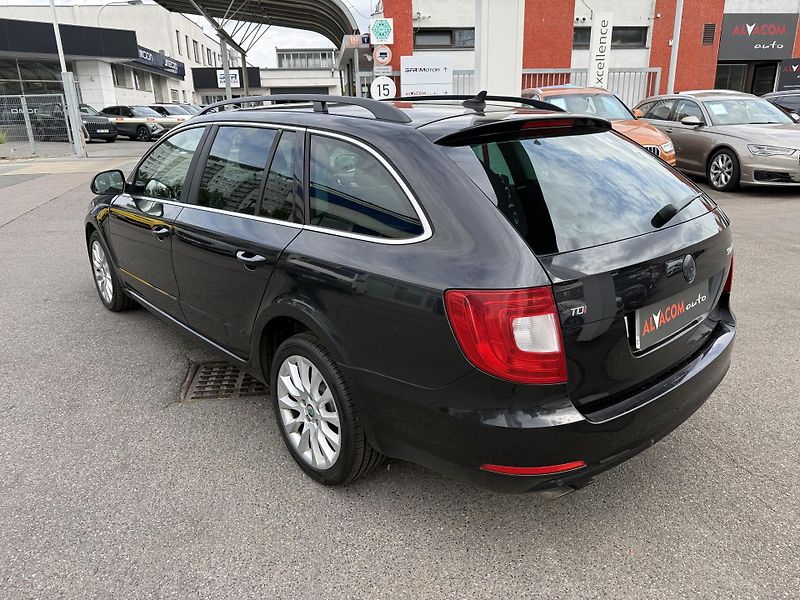 Škoda Superb 2.0 TDi 103kw  - fotka 8 z 29