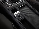 Volkswagen Golf (2016) 1.4 TGI CNG, Automat, Tempomat - náhled 15