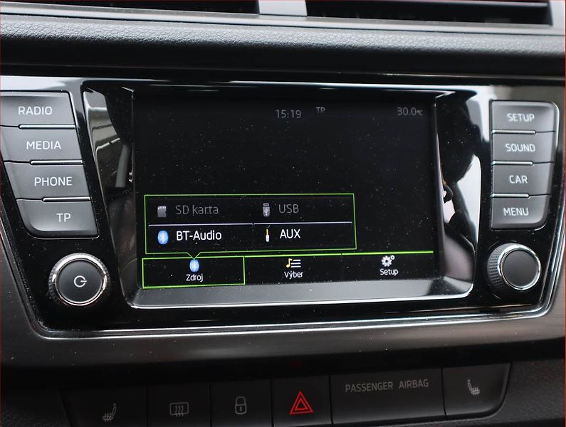 Škoda Fabia (2017) JOY 1.4 TDI, Xenony, Tempomat - fotka 17 z 19