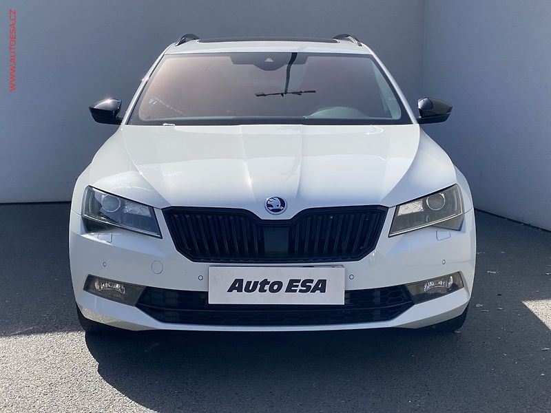 Škoda Superb (2017) 2.0 TSi 4x4, SportLine, DSG - fotka 2 z 17