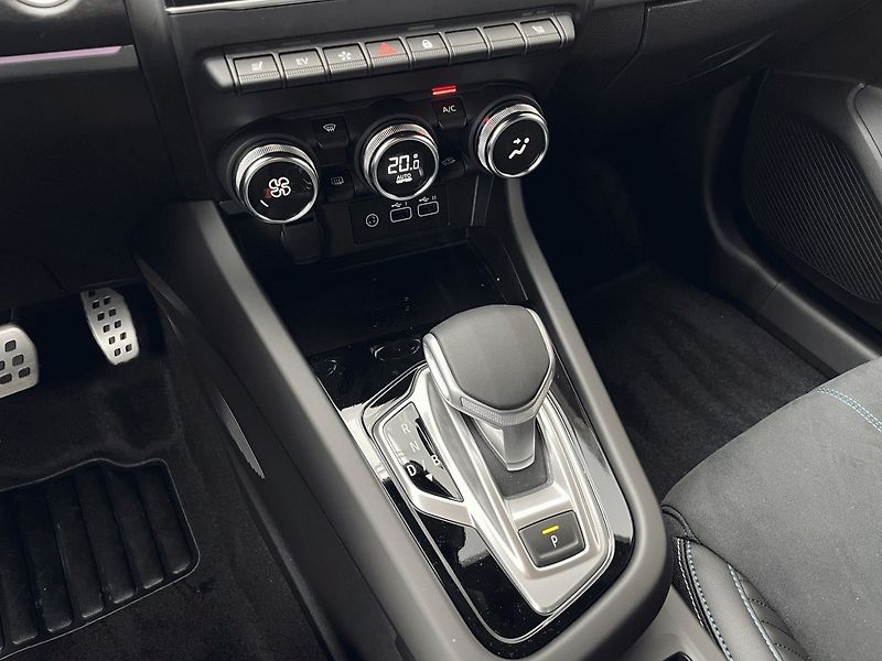 Renault Arkana (2026) Esprit Alpine E-Tech 145k - fotka 17 z 32