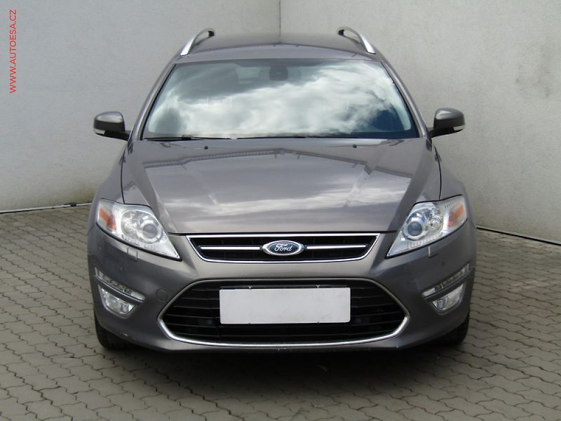 Ford Mondeo (2012) 2.0 TDCi - fotka 2 z 3