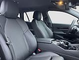 BMW Řada 5 530e xDrive Touring ada. temp. - náhled 14