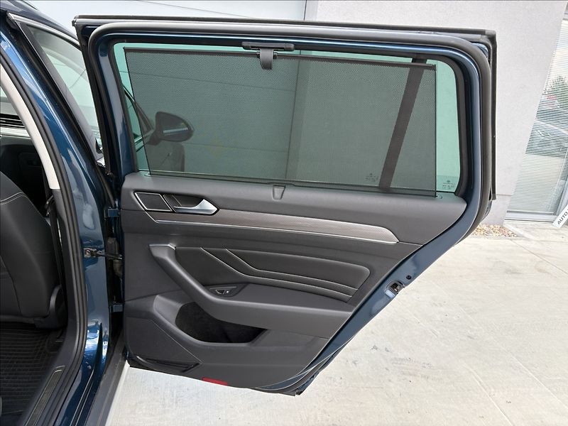 Volkswagen Passat 2,0 TSI 206 KW 4M AUT ALLTRACK - fotka 30 z 36