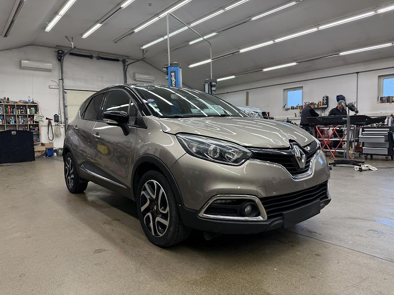 Renault Captur 1.2l 88kW - fotka 1 z 17