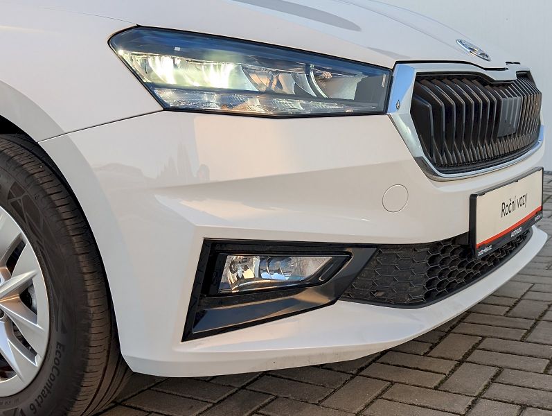 Škoda Fabia (2024) 1.0 TSI / 70 kW Top Selection - fotka 16 z 30