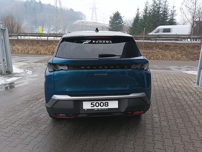 Peugeot 5008 (2026) GT Hybrid 145 e-DCS6 - fotka 6 z 19