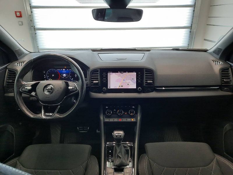 Škoda Karoq (2023) Sportline 2.0 TDI 4x4 (110kW/1 - fotka 5 z 30