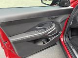 Jaguar E-Pace 2.0 D165 AWD R-DYNAMIC ZÁRUKA - náhled 7