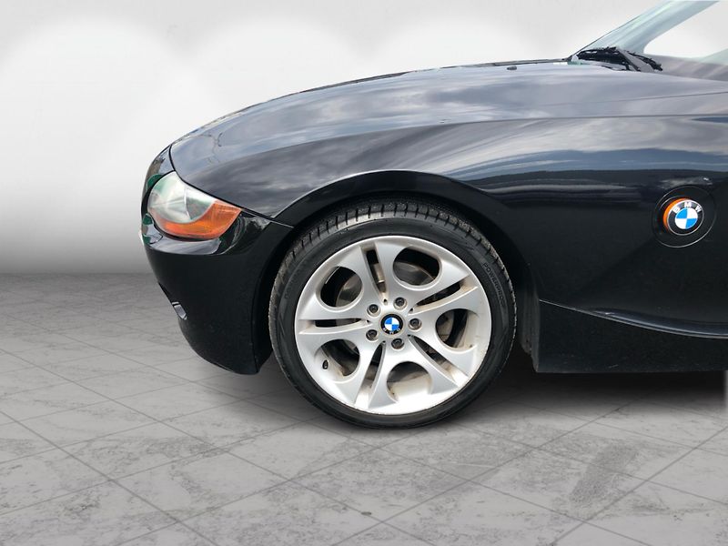 BMW Z4 3.0i - fotka 10 z 29