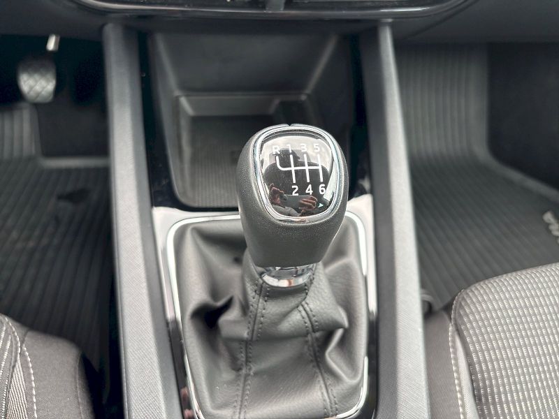 Škoda Octavia (2024) Combi 2.0 TDI Ambition - fotka 27 z 30