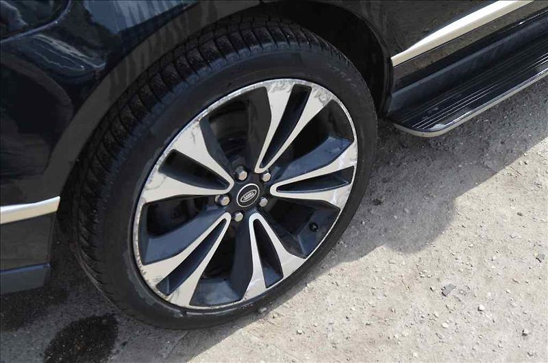 Land Rover Range Rover (2021) 3,0 D350 AUTOBIOGRAPHY - fotka 13 z 26