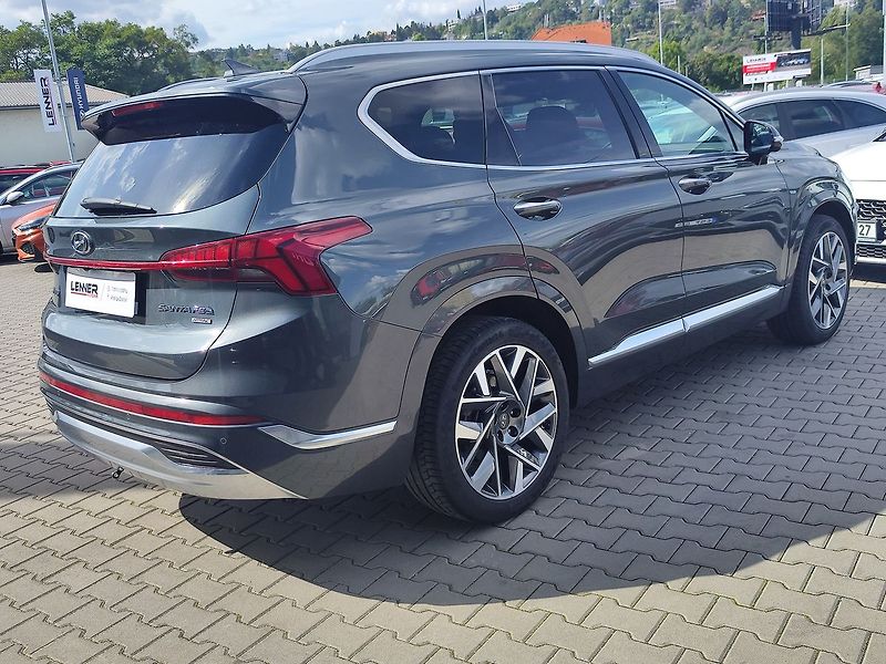 Hyundai Santa Fe 2.2 CRDI/142kW Luxury DCT 4x4 - fotka 5 z 39
