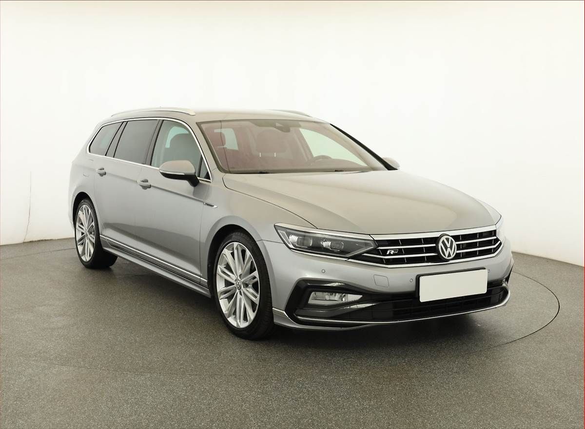 Volkswagen Passat Elegance 2.0 TDI