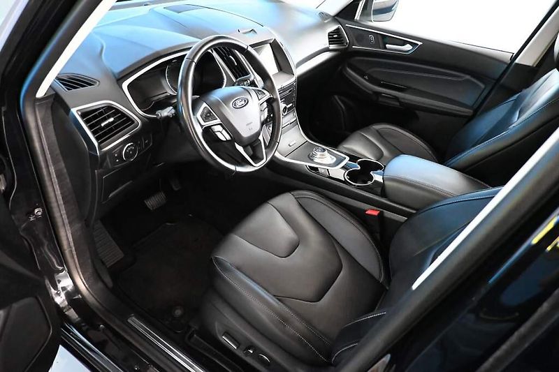Ford S-MAX (2023) 2.5 LED SONY ACC Tažné FHEV Ti - fotka 11 z 38