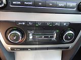 Škoda Octavia 1,6 TDI DSG, Xenon, Digi Klima - náhled 31