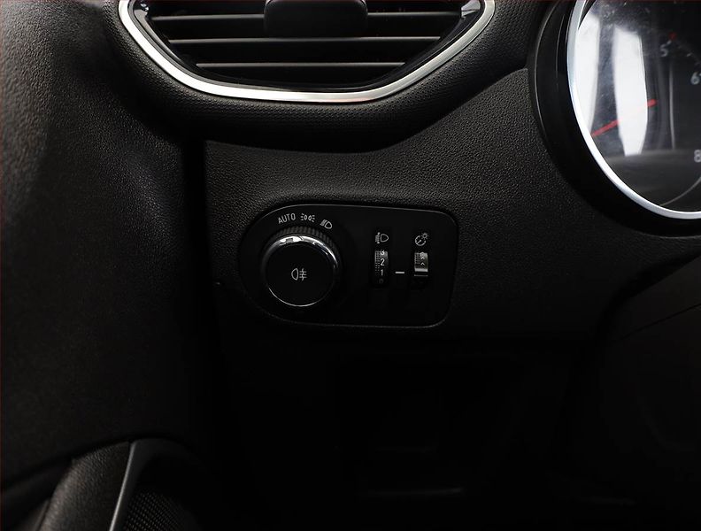 Opel Crossland X (2021) 1.2 Turbo, Serv.kniha - fotka 15 z 18