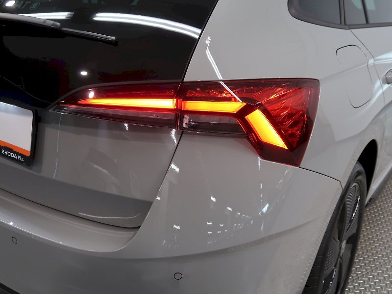 Škoda Scala (2025) MONTE CARLO 1.5TSI 110KW DSG P - fotka 11 z 40