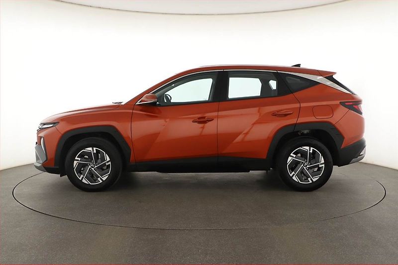 Hyundai Tucson (2026) 1.6 T-GDI, COMFORT, KAMERA - fotka 3 z 18