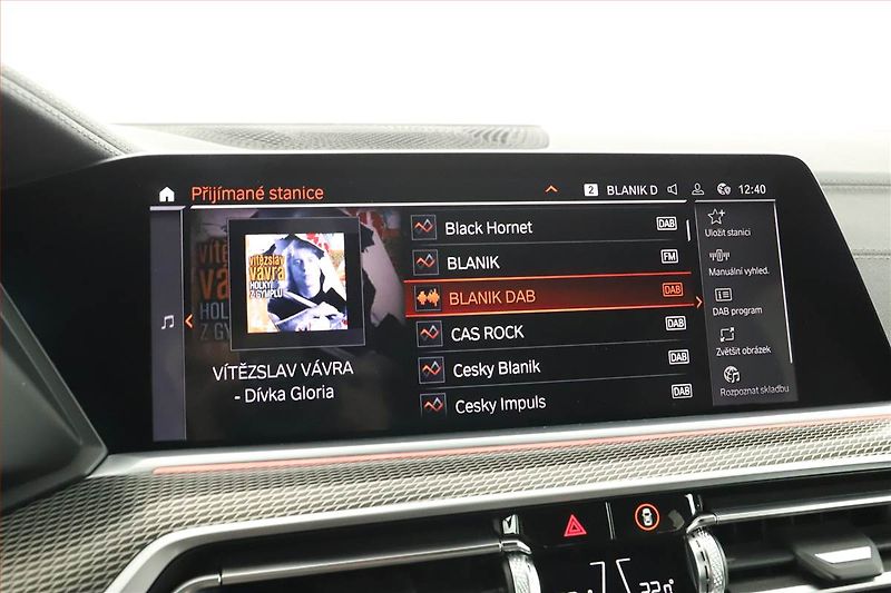 BMW X5 (2023) xDrive45e iPerf. - fotka 9 z 22