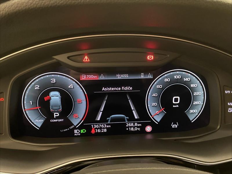 Audi Q7 3,0 TDI 210kW 7Míst S-Line - fotka 14 z 32