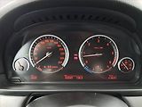 BMW Řada 5 (2011) M Paket 530d xDrive, 4X4 - náhled 11