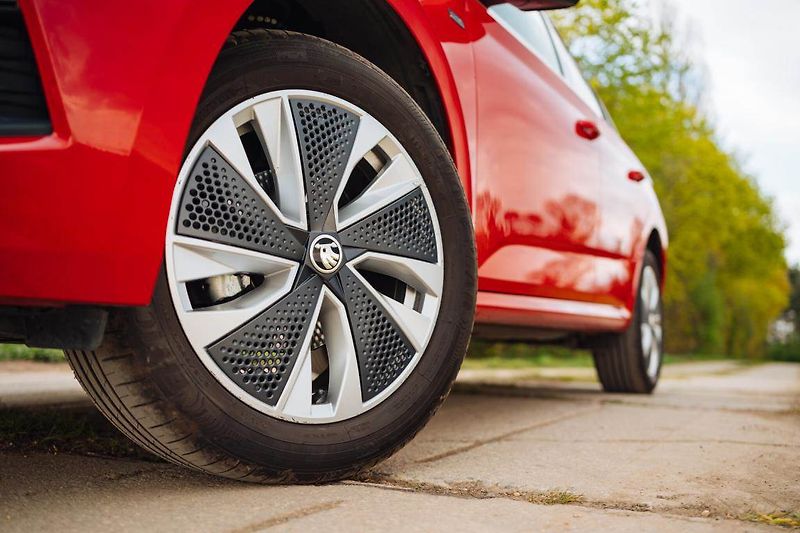 Škoda Kamiq (2025) 1.0 TSI, Drive, FullLed - fotka 10 z 25