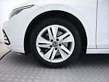 Volkswagen Golf (2021) Life 2.0 TDI, Serv.kniha, Navi - náhled 15