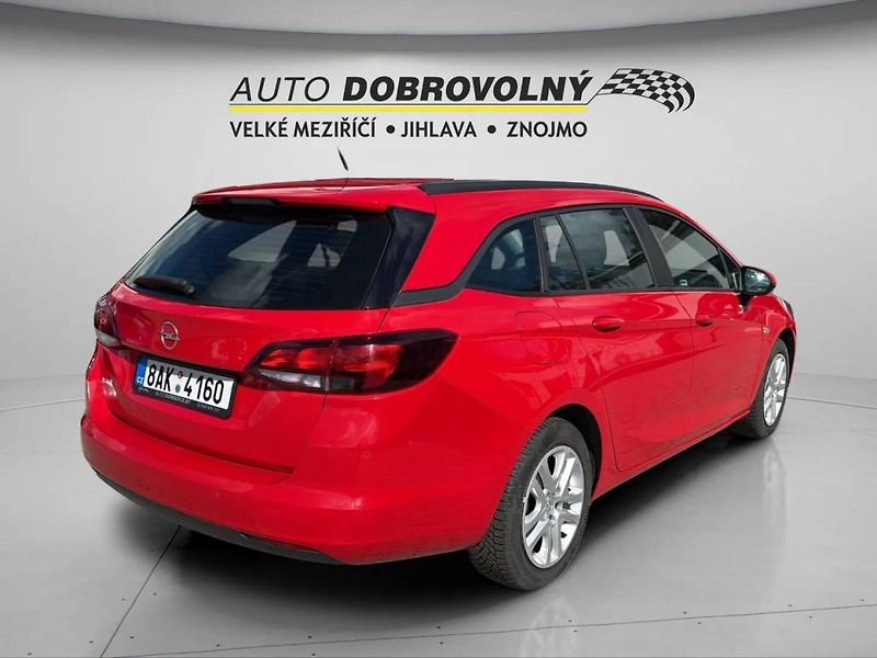 Opel Astra Edition ST 1.2Turbo MT6 (81kW/ - fotka 7 z 24