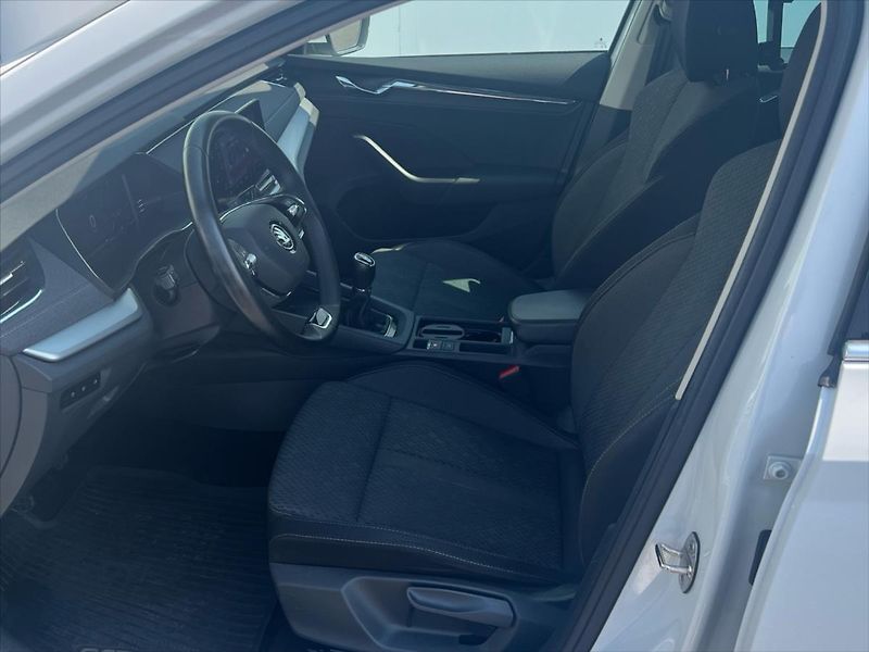 Škoda Octavia 2,0 TDi 110 kW STYLE  IV. - fotka 11 z 29
