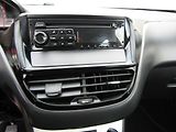 Peugeot 208 (2017) 1.2 PT, AC, tempo - náhled 12