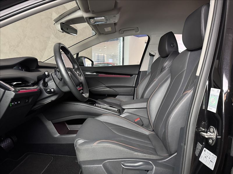Škoda Enyaq 80 LED Matrix Assist Kamera - fotka 21 z 48