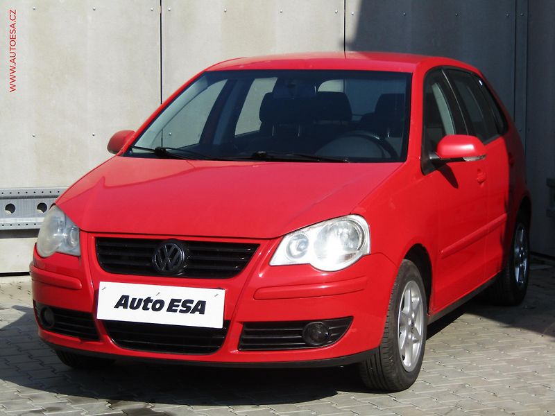 Volkswagen Polo (2005) 1.2i, ČR, AC, park.asist - fotka 3 z 16