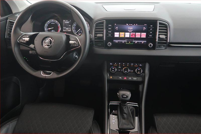 Škoda Karoq (2021) 1.5 TSI - fotka 7 z 18