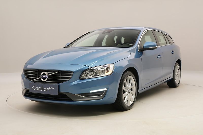 Volvo V60 D2 SUMMUM AUT - fotografie inzerátu